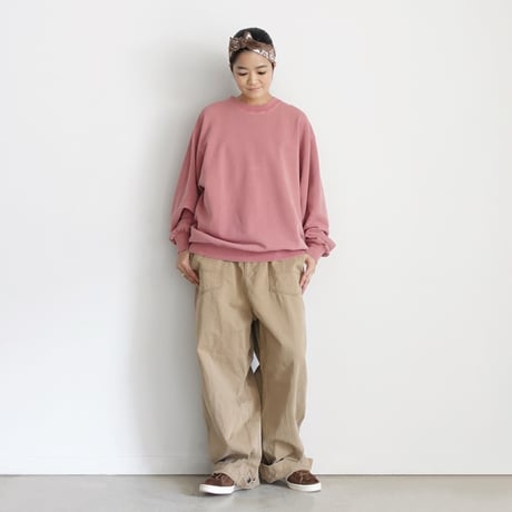 【 LIMITED COLLAB 】i c h i × RUSSELL ATHLETIC 230563 Vintage Wash Pigment Sweat /  IVORY・PINK
