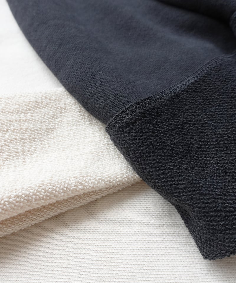 i c h i 240450 Pigment Wash Short Sweatshirt