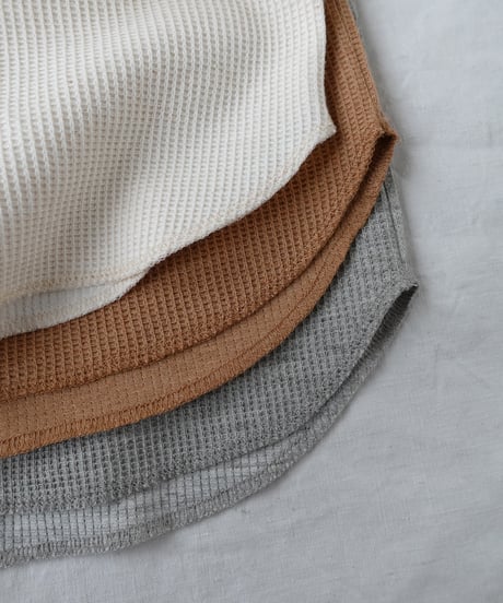 “UNDYED × Antiquités” 1000955 UNDYED Waffle Raglan Pullover / 3 COLORS
