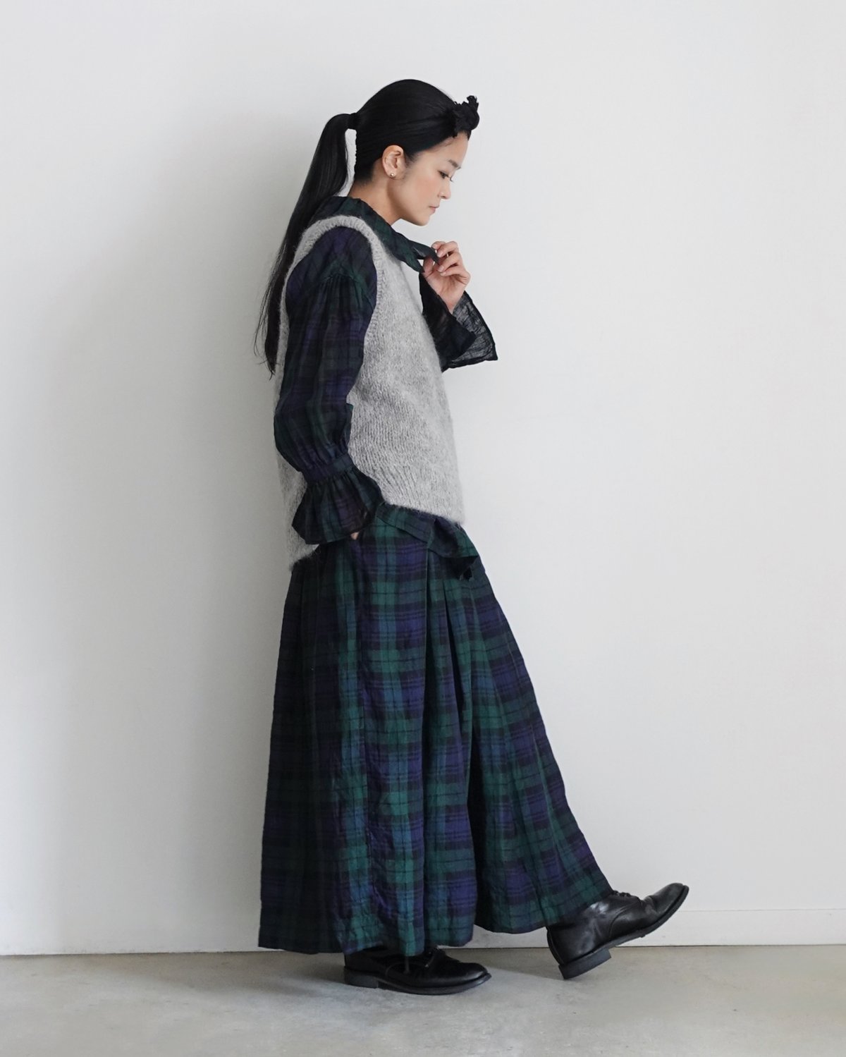 ONLINE LIMITED】ichiAntiquités 1000636 Linen Ta ONLINE LIMITED】ichiAntiquités 1000636 Linen Ta