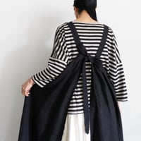 【 ONLINE LIMITED 】Antiquités  800925  Linen Apron Dress / D : BLACK