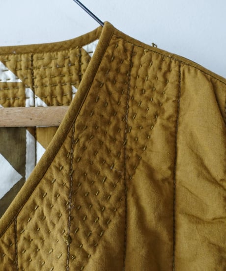 ichiAntiquités 1000941 INDIA Block Print Quilt Vest / A : KHAKI