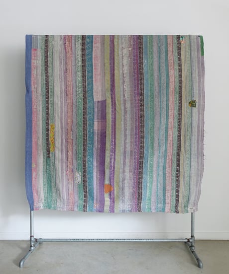 【ONLINE LIMITED】ichiAntiquités 1001139 Vintage Ralli Quilt Rug / COLOR : A