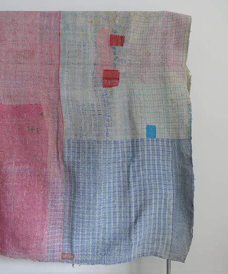 【ONLINE LIMITED】ichiAntiquités 1001139 Vintage Ralli Quilt Rug / COLOR : B