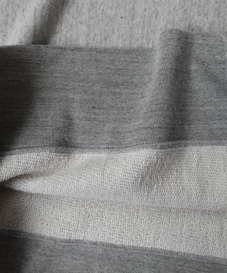 “UNDYED × Antiquités” 1000956 UNDYED Sweat / 3 COLORS