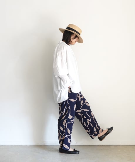 i c h i  250901  Painting Leaf Relax Pants / 2 COLORS