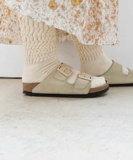 “UNDYED × Antiquités” 1000957 UNDYED Socks / 3 COLORS