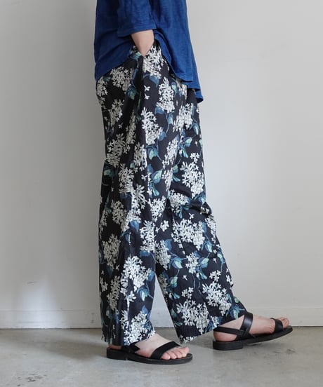ichiAntiquités  1000938 LIBERTY Flower Print Vacance Pants / 2 COLORS