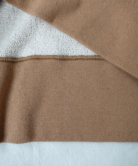 “UNDYED × Antiquités” 1000956 UNDYED Sweat / 3 COLORS
