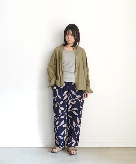 i c h i  250901  Painting Leaf Relax Pants / 2 COLORS