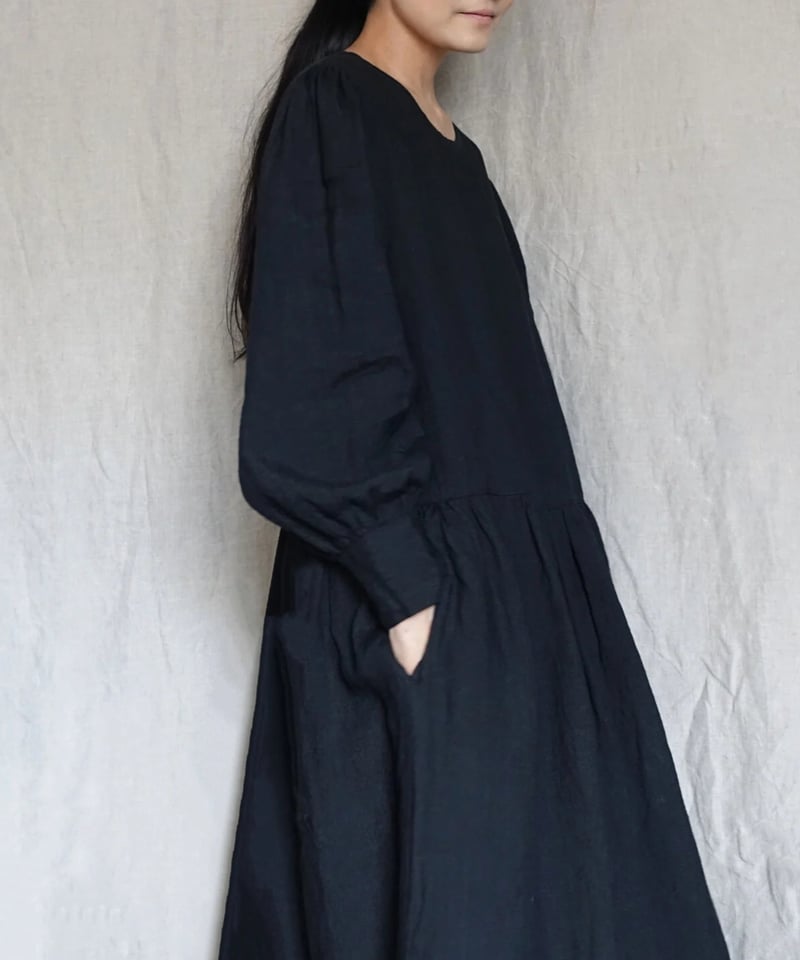 未使用【Antiquités noir 】インディゴ リネンリボンワンピース LIMITED COLLECTION 】Antiquités noir 800405