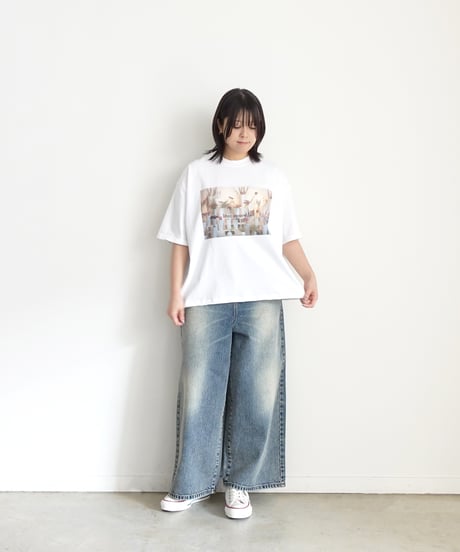 i c h i  251056  "Libre Comme l'Air" Flower Atelier Pigment Over T Shirt / 2 COLORS
