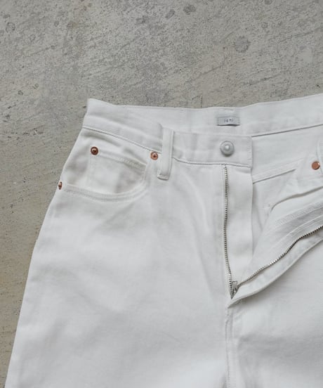 i c h i  231012  DENIM 5 Pocket Pants / C : WHITE
