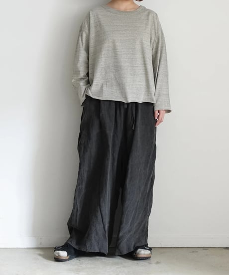 “UNDYED × Antiquités” 1000951 UNDYED Pullover / 3 COLORS