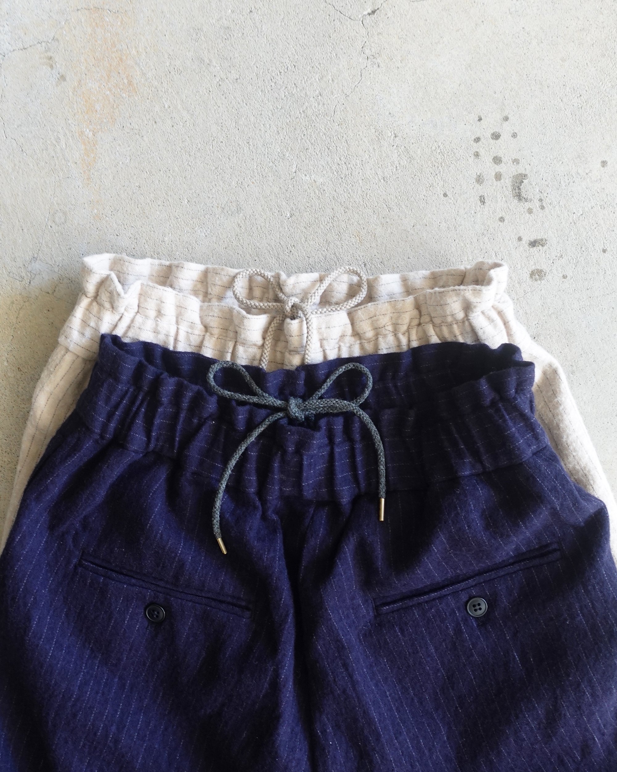 i c h i 250715 Pin Stripe Relax Pants / 2 COLO