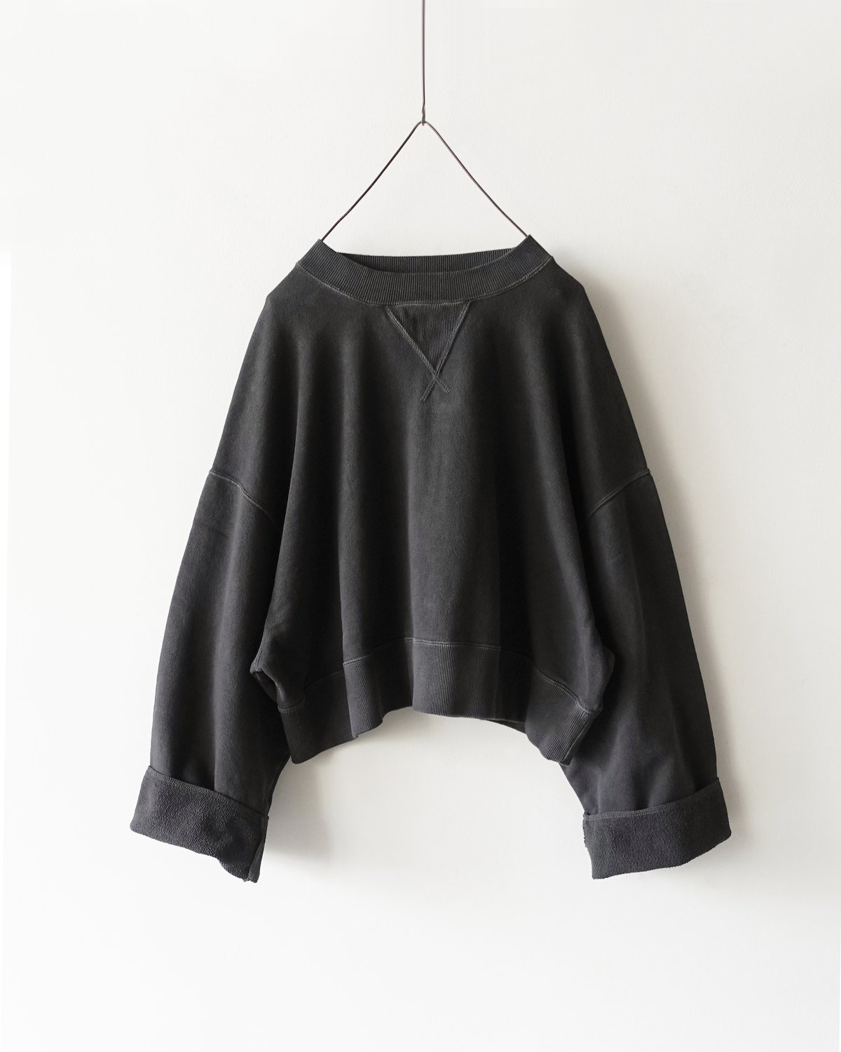 星汰  i c h i 240450 Pigment Wash Short Sweatshirt