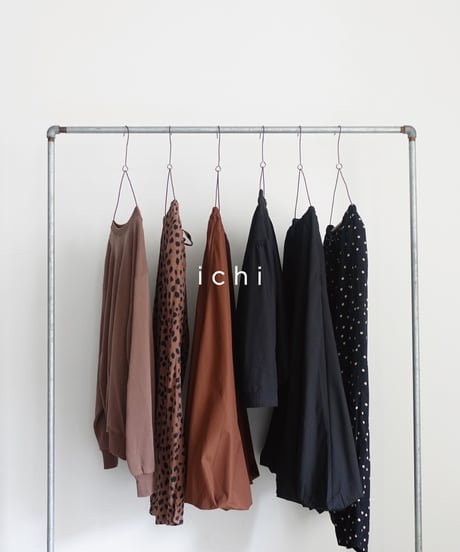 i c h i  250422 Cotton Balloon Shirt / D : BLACK