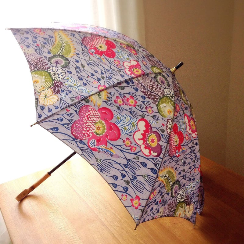 モモンガハウス(花柄Ver 3)  秋・春仕様  1950円 晴雨兼用傘「梅花藻」 | 紅型 工房チリントゥ オンラインショップ