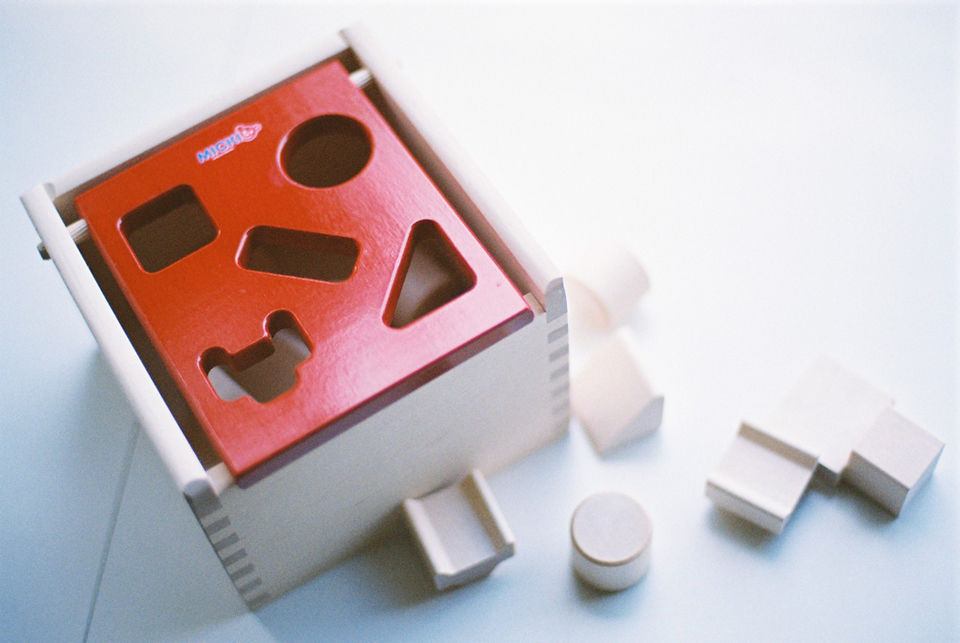 1才-〉Mポストボックス赤/白木 | TOYS&GIFT MOMO