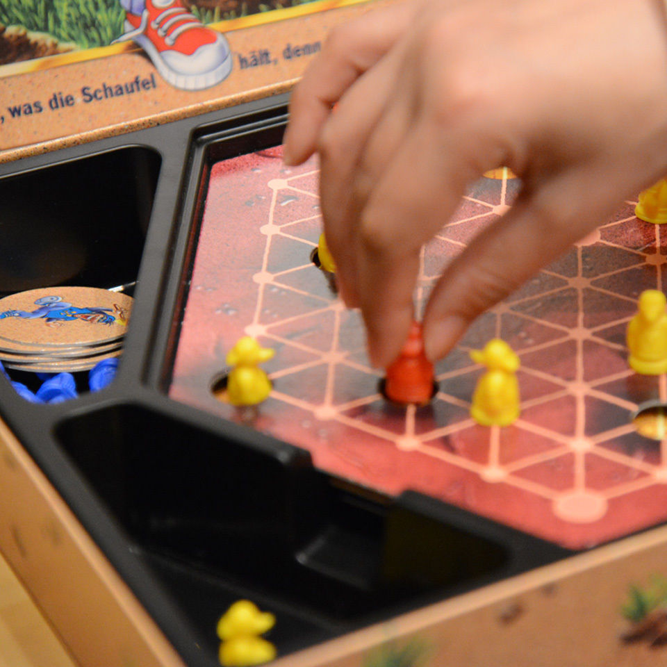 8才〜〉穴掘りモグラ | TOYS&GIFT MOMO