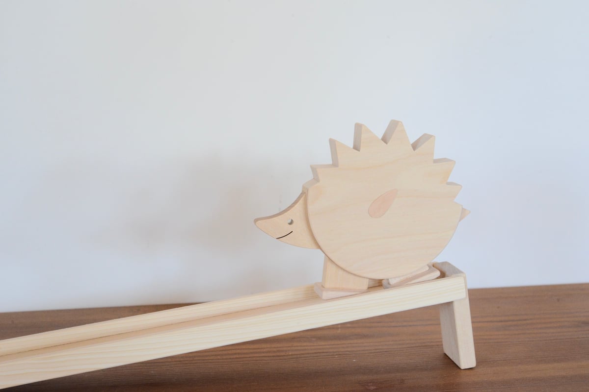 1才-〉とことこ動物 ぞう / はりねずみ ※0才児には視覚・聴覚