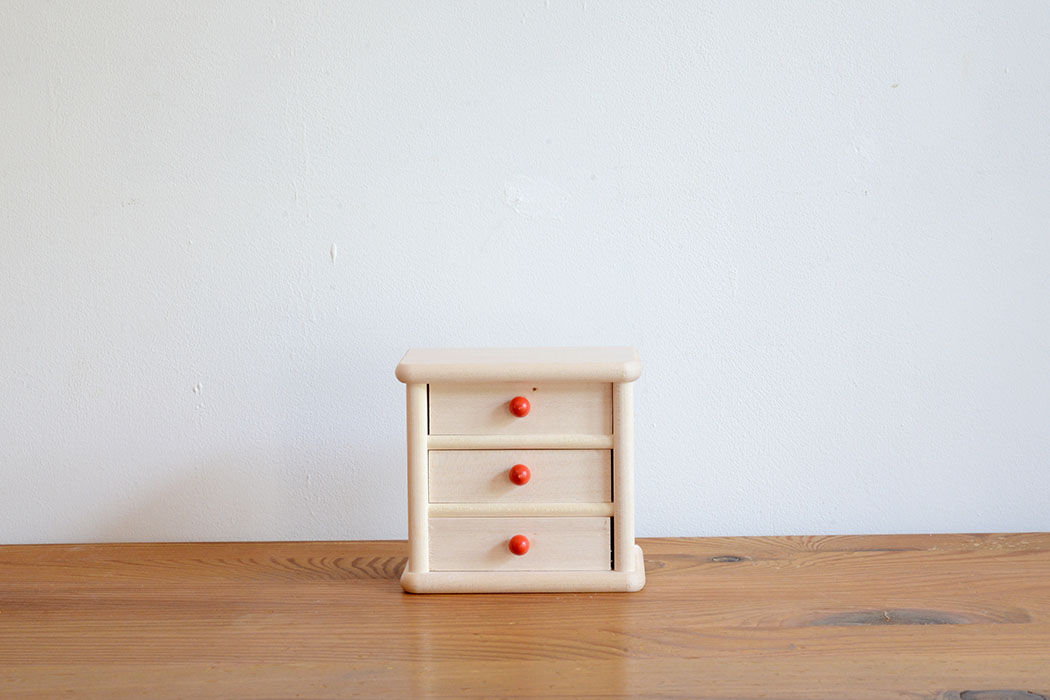 ドールハウス/家具】〈3才-〉3段チェスト | TOYS&GIFT MOMO