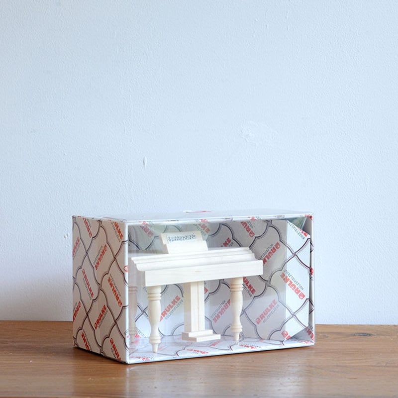 ドールハウス/家具】〈3才-〉ピアノ(白木) | TOYS&GIFT MOMO