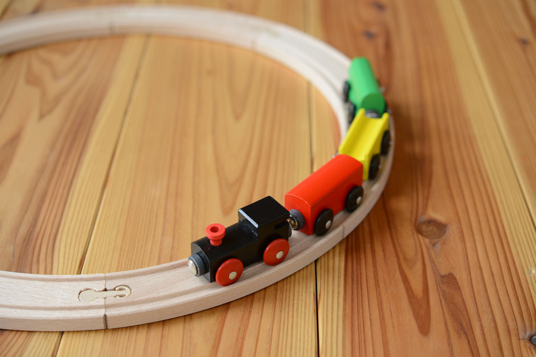 3才-〉MICKI 汽車セット サークル（小） | TOYS&GIFT MOMO