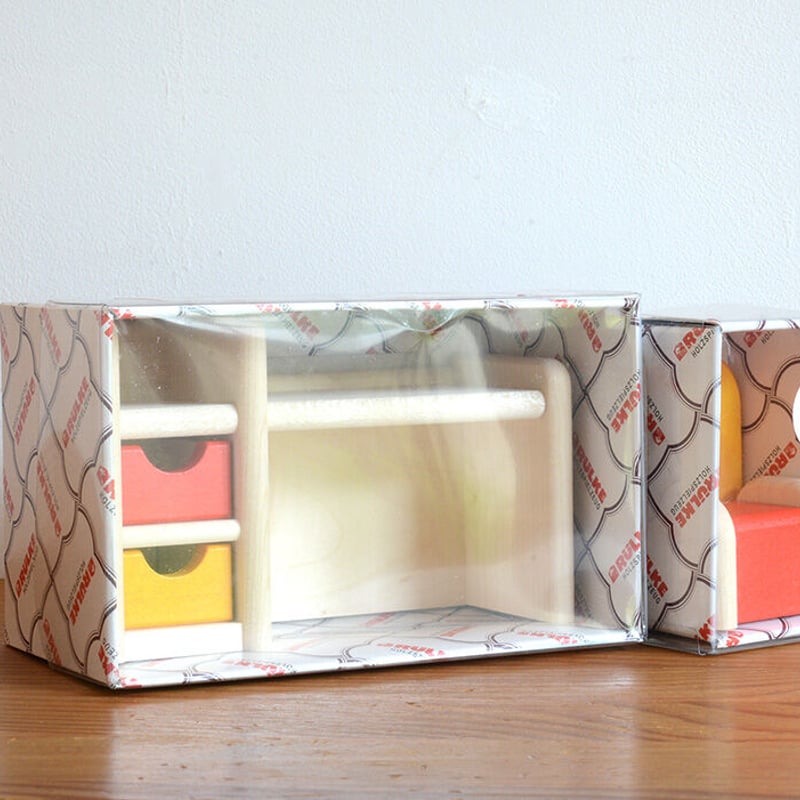 ドールハウス/家具】〈3才-〉勉強机＋子ども用椅子セット | TOYS&GIFT MOMO