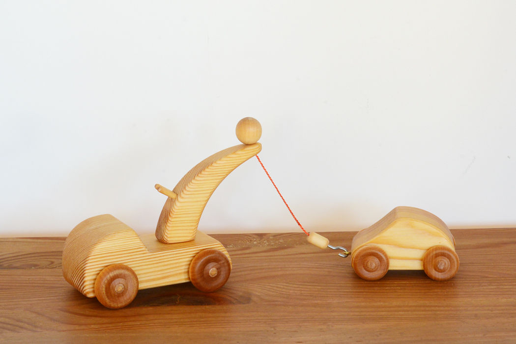 2才-〉北欧のレッカー車 (小) | TOYS&GIFTS MOMO