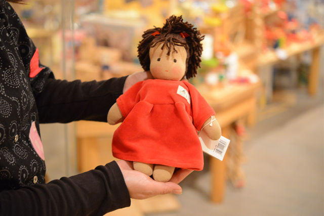 1才-〉ロッテちゃん・赤 | TOYS&GIFTS MOMO