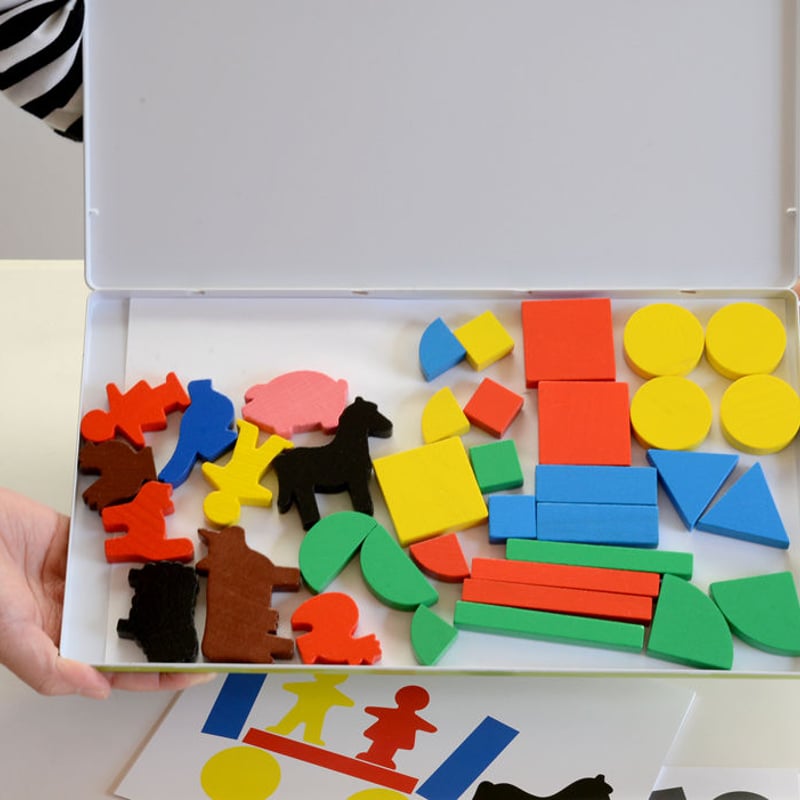 3才〜〉缶入マグネット こどもファーム 36ピース | TOYS&GIFT MOMO