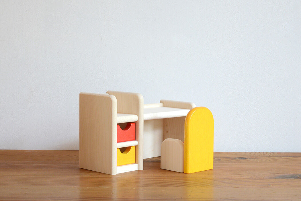 ドールハウス/家具】〈3才-〉勉強机＋子ども用椅子セット | TOYS&GIFTS