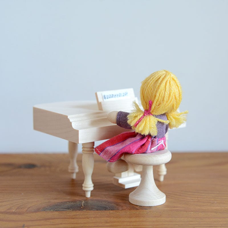 アトリエニキティキ   ドイツ　ハーン社　木彫り人形　羊三頭　新品 アトリエニキティキ ドイツ ハーン社 木彫り人形 羊三頭 新品