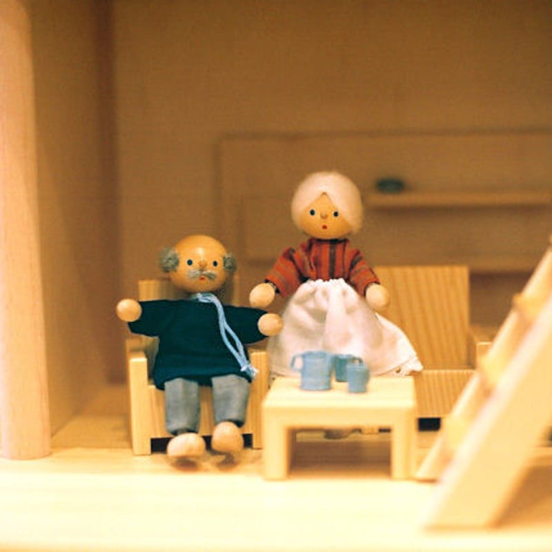 3才-〉【ドールハウス/人形】自在人形 おばあさん | TOYS&GIFT MOMO