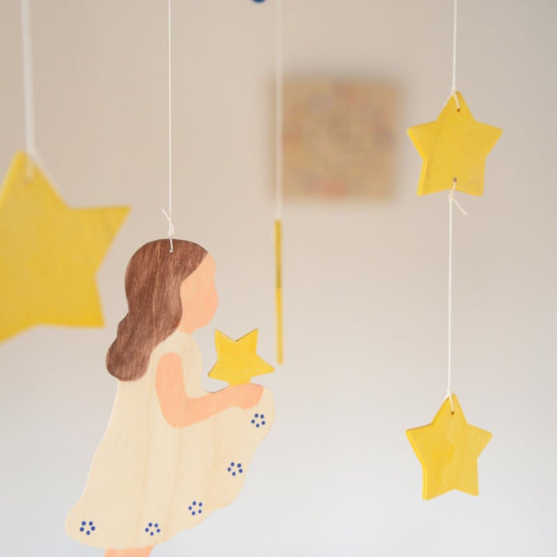 3ヶ月-〉モビール 星の金貨 | TOYS&GIFT MOMO