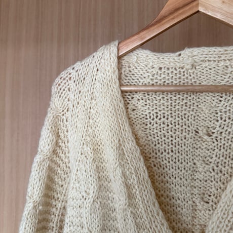 80’-90’ hand knit cardigan