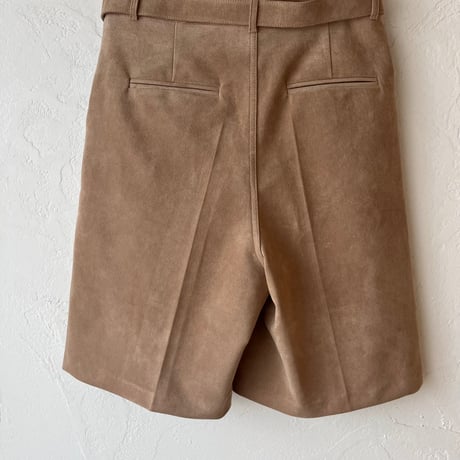 suède half pants