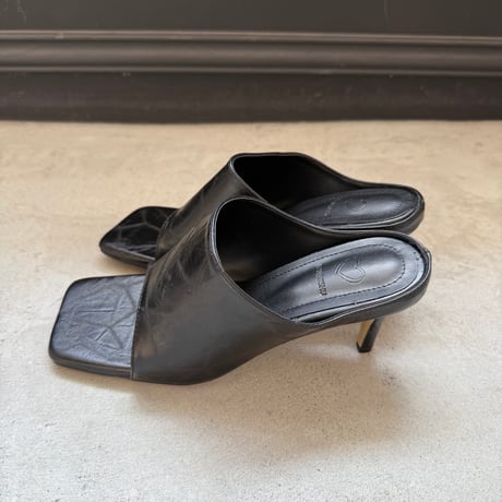 square sandal (3color)