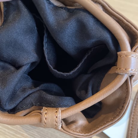 pochette shoulder bag (2color)