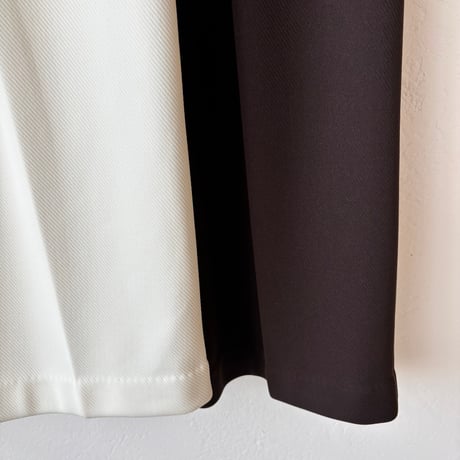 blanket lining tuck wide pants（2color）