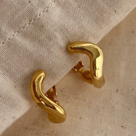 wave earring (2color)