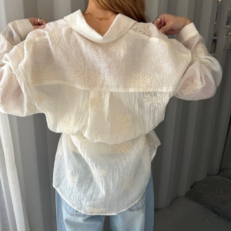 embroidery  shirt