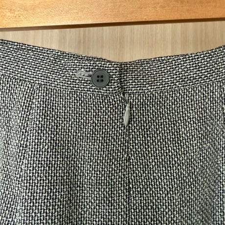 ［Calvin Klein］tweed skirt