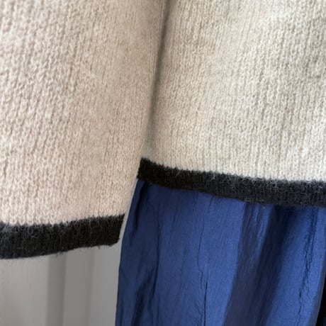 bi-color knit cardigan