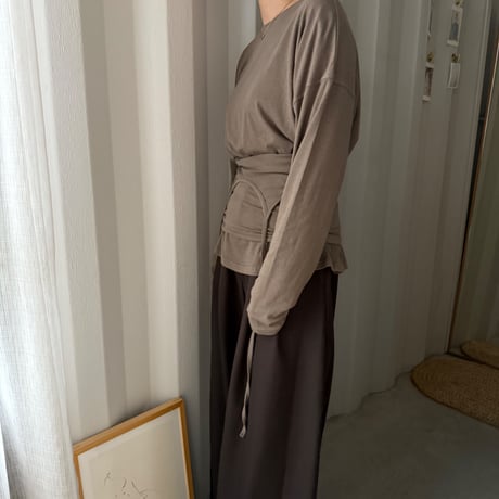 rib folder neck tops