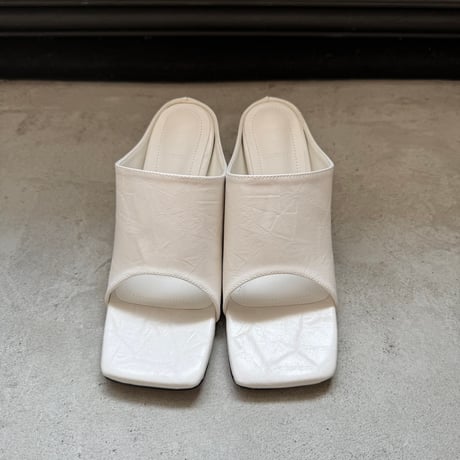 square sandal (3color)