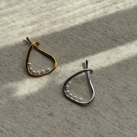 Perl nuance ear cuff（2color）