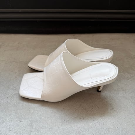 square sandal (3color)