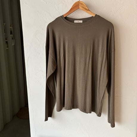 rib folder neck tops